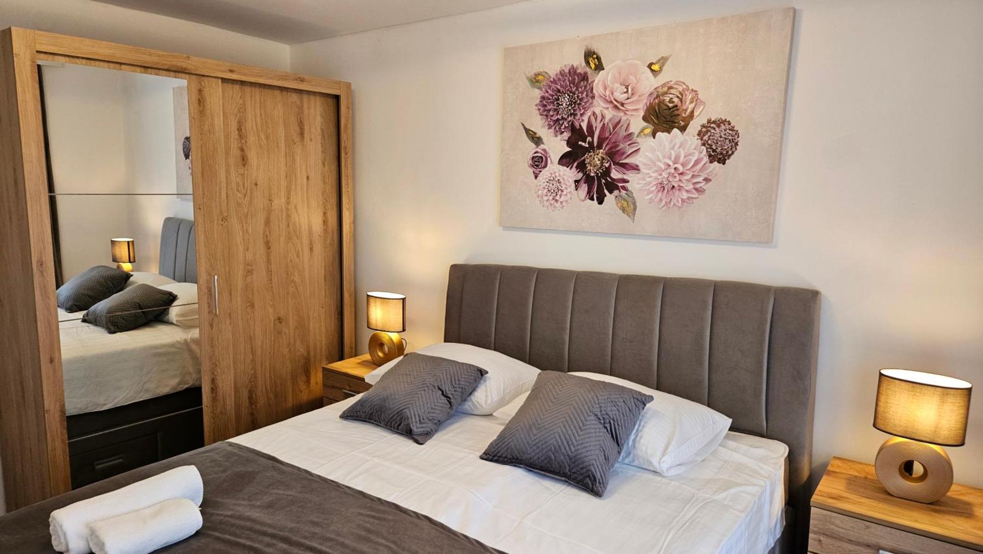 Apartment Zvjezdana Trogir Ngoại thất bức ảnh